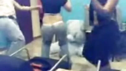 कमबख्त और बिस्तर सेक्सी इंग्लिश मूवी सेक्सी इंग्लिश मूवी पर मेरी पत्नी को खुश करना