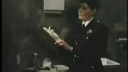 डेस्क 3 के सेक्सी मूवी इंग्लिश में तहत दोस्त के पैर