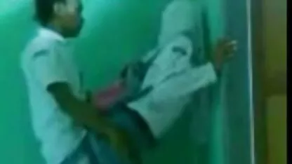 जिगली ग्रे पैंट में सुपर इंग्लिश सेक्स मूवी हिंदी बीबीडब्ल्यू गिल्फ़ डोनक